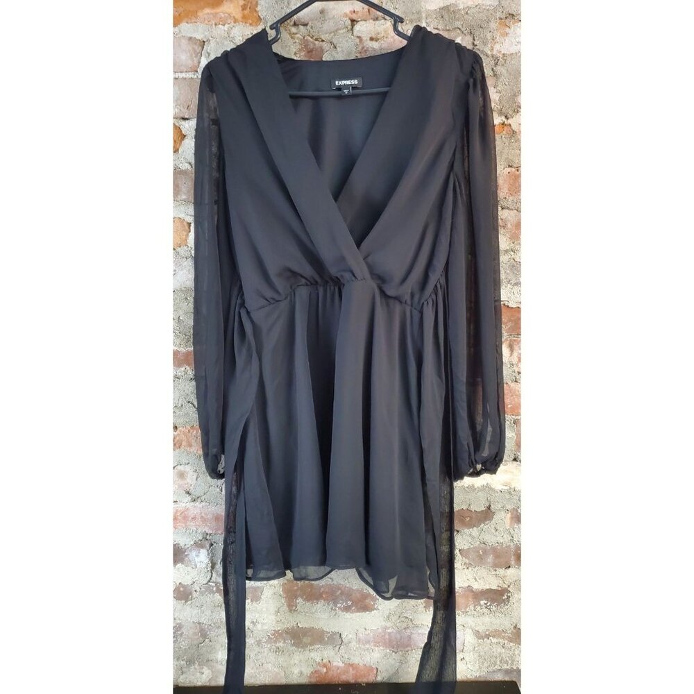 Express Black Blouse Womens Sz M Sheer Sleeves Shirt Top